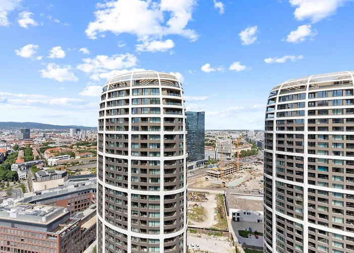 Ah Sky Park 2b - 25floor Free Parking Братислава